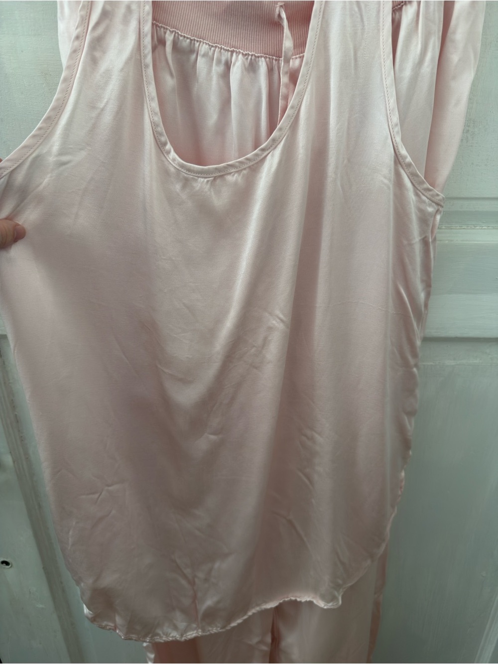PJ Harlow Jolie Pants Laura Top Pale Pink Satin Pajama Set Tank Top - Picture 5 of 6